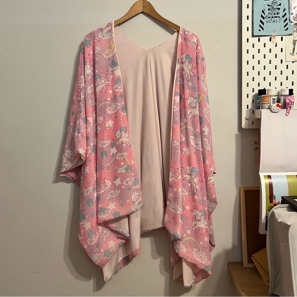JapanLA x Little Twin Stars Sanrio Pink and Purple Clouds Kimono One Size